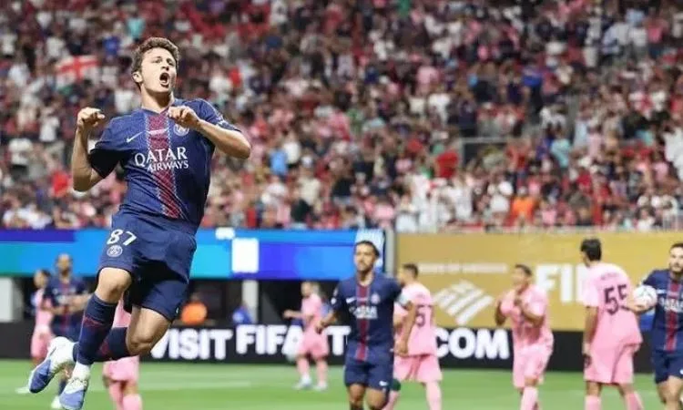نيفيس يتألق كأفضل لاعب في مباراة باريس سان جيرمان وإنتر ميامي بكأس العالم للأندية نيفيس يتألق كأفضل لاعب في مباراة باريس سان جيرمان وإنتر ميامي بكأس العالم للأندية