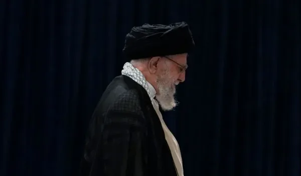 نيويورك تايمز: خامنئي يختار ثلاثة رجال دين كخلفاء محتملين له