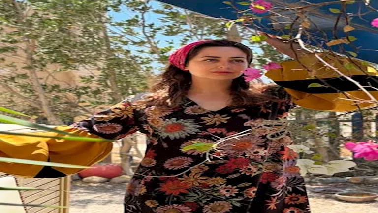 هبة مجدي تتألق في جلسة تصوير جديدة وجمهورها يتغزل بها (صور) هبة مجدي تتألق في جلسة تصوير جديدة وجمهورها يتغزل بها (صور)