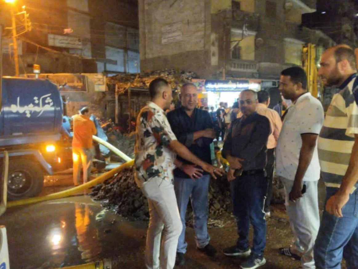محافظ الغربية يراقب مشاكل المياه والصرف الصحي في بسيون والمحلة ويحث على الإسراع في عمليات الإصلاح والتطهير محافظ الغربية يراقب مشاكل المياه والصرف الصحي في بسيون والمحلة ويحث على الإسراع في عمليات الإصلاح والتطهير