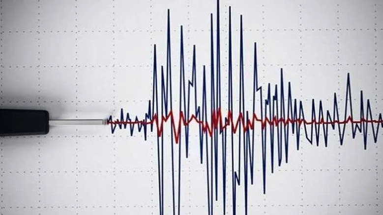 هزة أرضية بقوة 5.2 درجة تصيب وسط إيران هزة أرضية بقوة 5.2 درجة تصيب وسط إيران