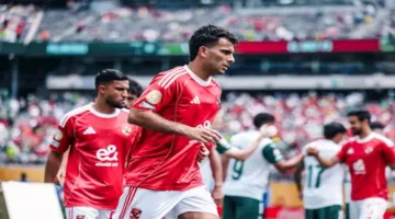 هل كان طرد لاعب بالميراس أمام الأهلي مستحقاً؟… رأي حكم دولي سابق