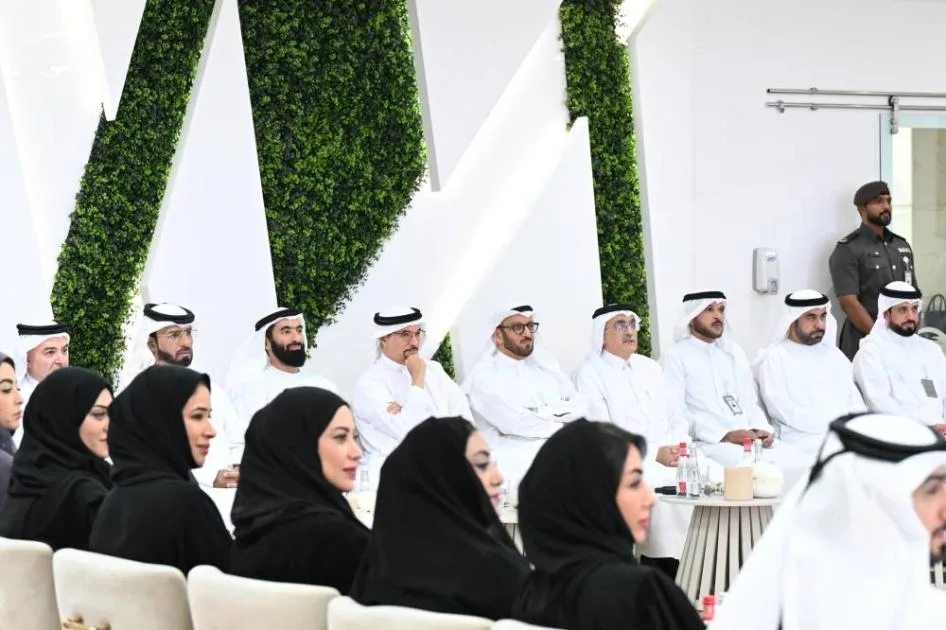 هيئة دبي تشيد بمنتدى لتعزيز نموذج الحكومة الشاملة هيئة دبي تشيد بمنتدى لتعزيز نموذج الحكومة الشاملة