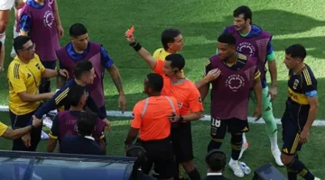 هيريرا يواجه عقوبة طويلة الأمد بعد حصوله على الطرد في مباراة بوكا جونيورز أمام بنفيكا