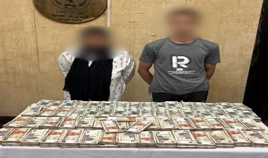 إلقاء القبض على عصابة و3 متهمين آخرين بتهمة السرقات في القاهرة إلقاء القبض على عصابة و3 متهمين آخرين بتهمة السرقات في القاهرة
