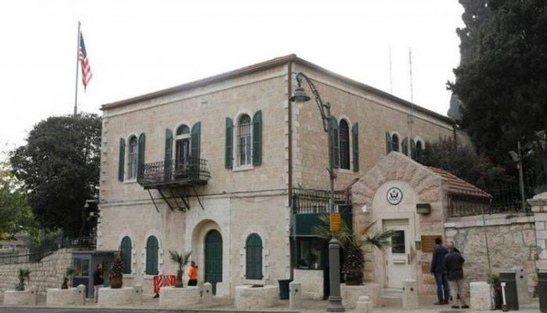 واشنطن تطيل فترة إغلاق سفارتها في القدس حتى يوم الجمعة واشنطن تطيل فترة إغلاق سفارتها في القدس حتى يوم الجمعة