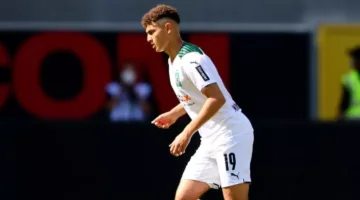 والد مصطفي أشرف يوضح أسباب عدم انضمام ابنه للزمالك
