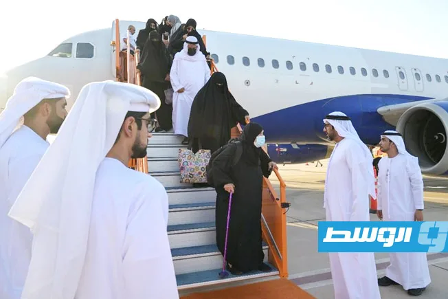 «وام»: الإمارات تنقل مواطنيها والمقيمين من إيران «وام»: الإمارات تنقل مواطنيها والمقيمين من إيران