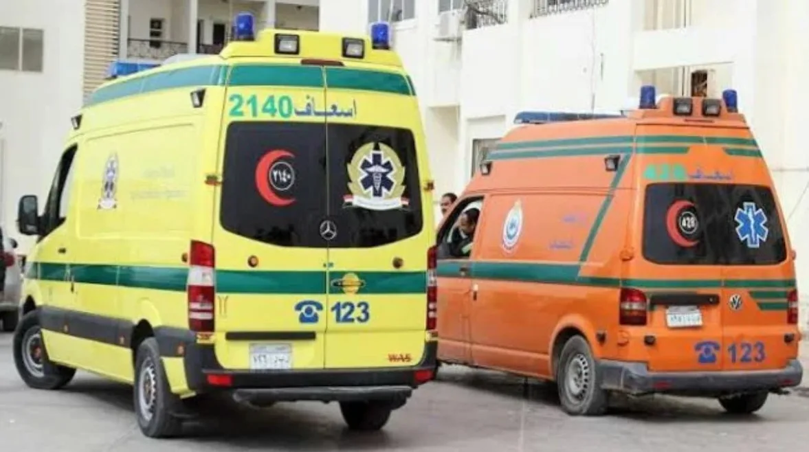 وجبات غير صالحة في مطعم معروف تؤدي إلى تسمم 21 شخصًا في المنيا وجبات غير صالحة في مطعم معروف تؤدي إلى تسمم 21 شخصًا في المنيا