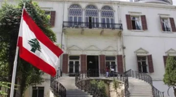 وزارة الخارجية: نراقب قضية المواطنين العالقين في الخارج