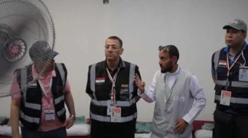 وزارة الداخلية تنتهي من نقل أسر شهداء الشرطة إلى عرفات