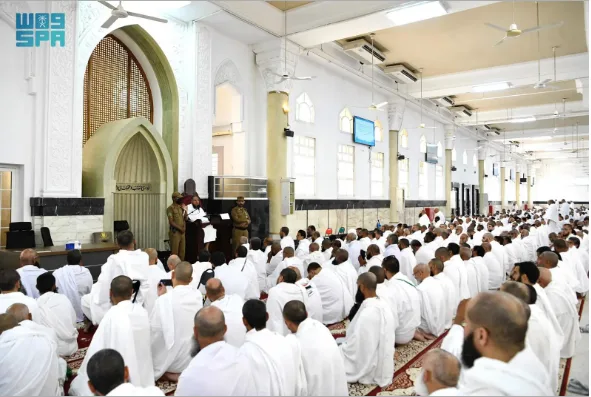 “وزارة الشؤون الإسلامية” تنظم محاضرتين توعويتين في مسجد الخيف بمشعر منى
04 يونيو 2025 | 06:40 مساءً “وزارة الشؤون الإسلامية” تنظم محاضرتين توعويتين في مسجد الخيف بمشعر منى
04 يونيو 2025 | 06:40 مساءً