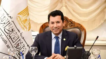 وزارة الشباب والرياضة تؤجل القرار بشأن استقالة رئيس نادي الاتحاد السكندري.