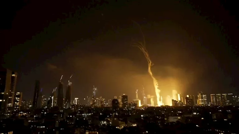 وزارة الصحة الإيرانية: زيادة عدد القتلى إلى 224 وارتفاع عدد المصابين إلى أكثر من 1000 شخص وزارة الصحة الإيرانية: زيادة عدد القتلى إلى 224 وارتفاع عدد المصابين إلى أكثر من 1000 شخص