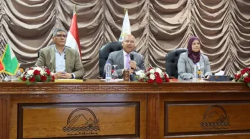 وزارة الصناعة تستعرض أهم التحديات في المنطقة الصناعية بأبو رواش
