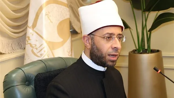 وزير الأوقاف: المصريون يمثلون نسيجًا وطنيًا متماسكًا، يجمعهم الولاء للوطن بدلاً من الفروق الدينية.