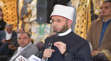 وزير الأوقاف يبارك للرئيس والشعب بمناسبة يوم عرفة وعيد الأضحى السعيد.