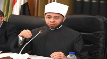 وزير الأوقاف يتواصل مع وكيل مطرانية إسنا لتقديم العزاء في حريق الكنيسة