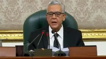 وزير الإسكان يتأخر عن اجتماع “النواب” حول الإيجار القديم.. وتعليق جبالي