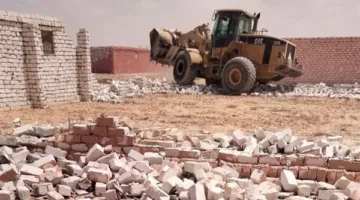 وزير الإسكان يتخذ قرارات لإزالة مخالفات البناء والانتهاكات في القاهرة وبورسعيد الجديدة والساحل الشمالي