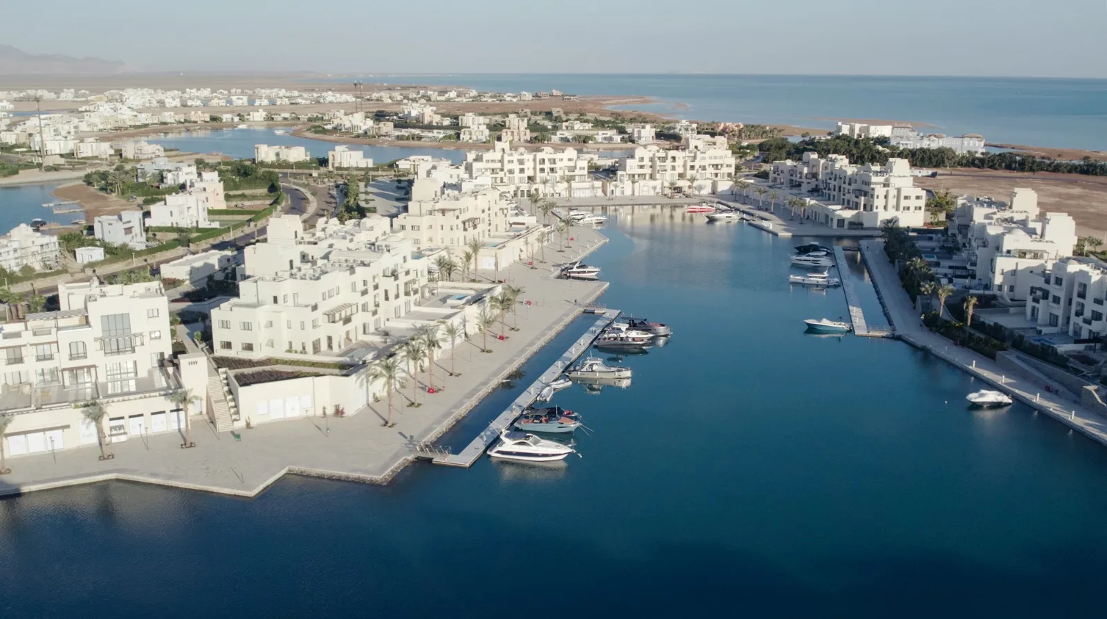 وزير الإسكان يراقب مشاريع تطوير “مارينا العلمين” ويحث على سرعة إنجاز الأعمال تحضيرًا لموسم الصيف. وزير الإسكان يراقب مشاريع تطوير “مارينا العلمين” ويحث على سرعة إنجاز الأعمال تحضيرًا لموسم الصيف.