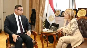 وزير الإسكان يلتقي نائبة رئيس بنك الاستثمار الأوروبي لمناقشة أوجه التعاون المشتركة