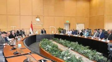 وزير الإسكان يُوصي بتعزيز كفاءة استخدام الطاقة والمياه في المدن الجديدة