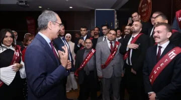 وزير الاتصالات يحضر حفل تخرج الدفعة الأولى من برنامج القانون والتكنولوجيا