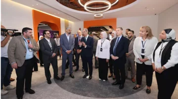 وزير الاتصالات يزور مقر شركة “VXI” الأمريكية المتخصصة في خدمات التعهيد