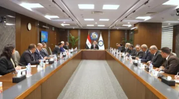 وزير البترول: الإعلام يلعب دورًا حيويًا في تعزيز الوعي بمسائل الطاقة