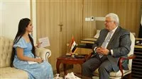 وزير التعليم العالي يناقش أساليب عمل الوزارة في مقابلة صحفية مع طالبة من “إعلام القاهرة”