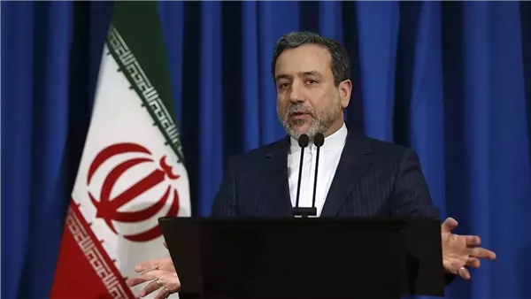 وزير الخارجية الإيراني: ردنا على إسرائيل كان دفاعاً عن النفس وبما يتماشى مع القانون الدولي وزير الخارجية الإيراني: ردنا على إسرائيل كان دفاعاً عن النفس وبما يتماشى مع القانون الدولي
