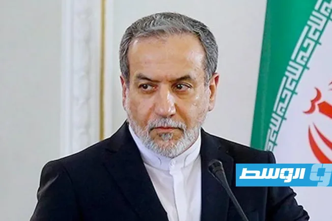 وزير الخارجية الإيراني يعبّر عن استنكاره للـ”نوايا المشبوهة” لمدير الوكالة الدولية للطاقة الذرية وزير الخارجية الإيراني يعبّر عن استنكاره للـ”نوايا المشبوهة” لمدير الوكالة الدولية للطاقة الذرية
