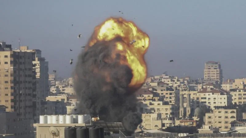وزير الخارجية الفرنسي: لا يوجد سبب لاستمرار الحرب في غزة ونحن ملتزمون بالاعتراف بدولة فلسطين.