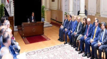 وزير الخارجية: تحتاج التحديات العالمية إلى تطوير أساليب عمل البعثات المصرية.