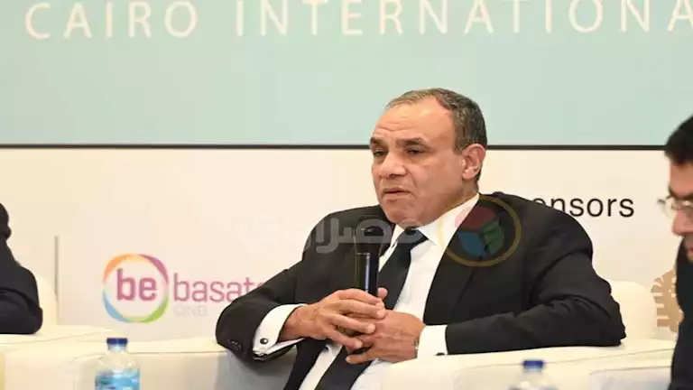 وزير الخارجية يعقد اجتماعاً ثلاثياً مع نظيريه من عمان وإيران وزير الخارجية يعقد اجتماعاً ثلاثياً مع نظيريه من عمان وإيران