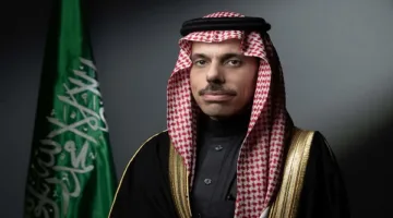 وزير الخارجية يناقش مع نظيره العراقي مستجدات الوضع الإقليمي