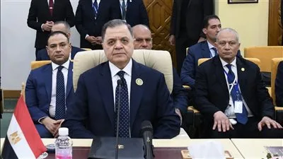 وزير الداخلية يقدم التهاني لرئيس الوزراء بمناسبة حلول العام الهجري الجديد