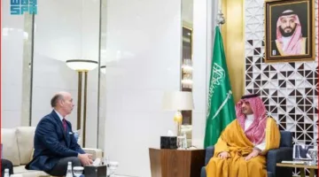 وزير الداخلية يلتقي بالسفير الإسباني في المملكة لمناقشة مجموعة من المسائل المشتركة