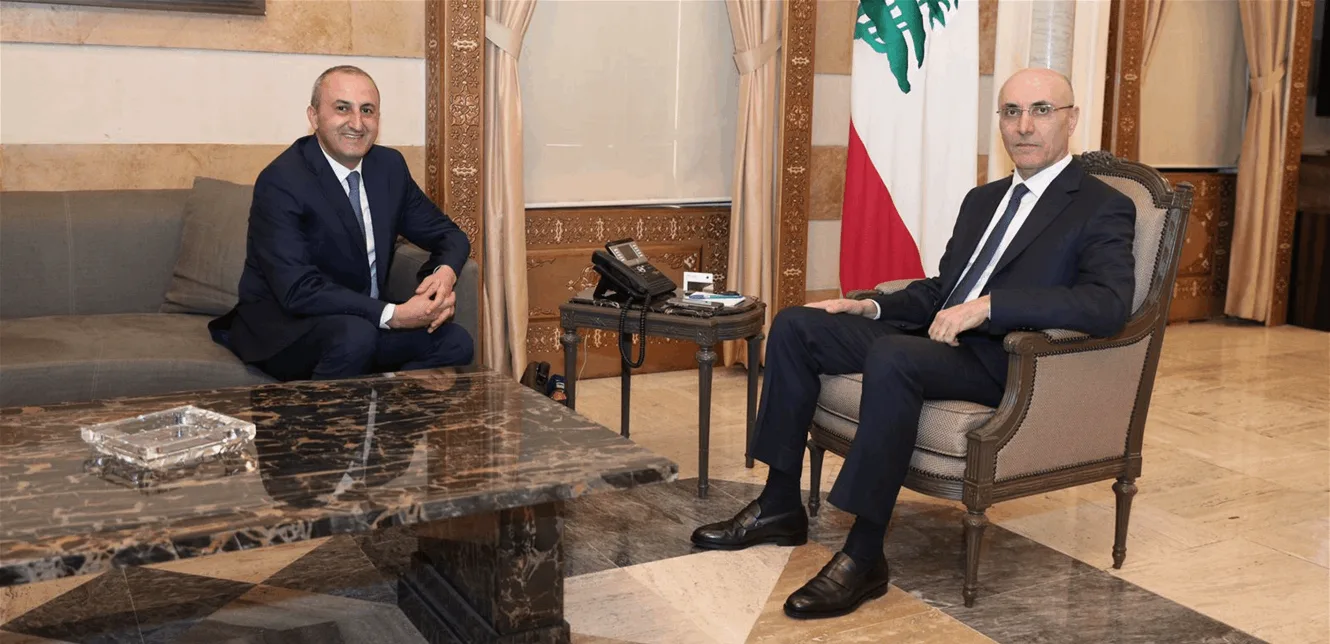 وزير الداخلية يلتقي ممثل المنظمة الدولية للفرنكوفونية في منطقة الشرق الأوسط وزير الداخلية يلتقي ممثل المنظمة الدولية للفرنكوفونية في منطقة الشرق الأوسط