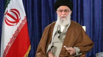 وزير الدفاع الإسرائيلي: لا يجوز أن يبقى خامنئي حياً
