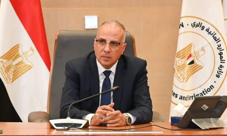وزير الري يُبرز دور نواب البرلمان في حماية مصادر المياه وزير الري يُبرز دور نواب البرلمان في حماية مصادر المياه