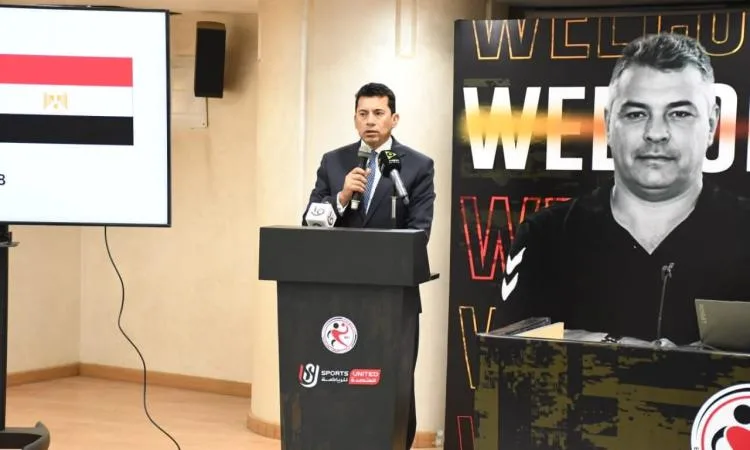 وزير الرياضة: تعيين الإسباني خافيير باسكوال مدربًا لمنتخب مصر في كرة اليد