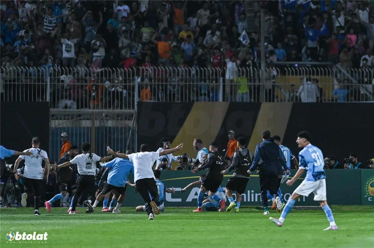 وزير الرياضة والاتحاد المصري لكرة القدم يباركون لبيراميدز الفوز بلقب دوري أبطال إفريقيا. وزير الرياضة والاتحاد المصري لكرة القدم يباركون لبيراميدز الفوز بلقب دوري أبطال إفريقيا.