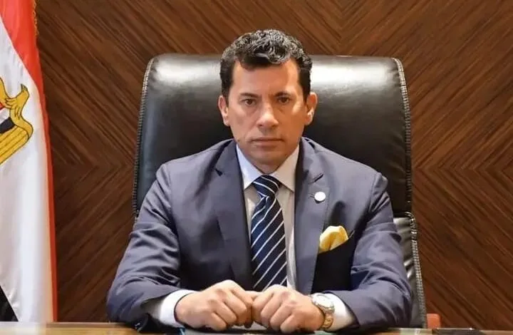 وزير الرياضة يبارك لبيراميدز على الفوز الأفريقي: إنجاز عظيم لكرة القدم المصرية وزير الرياضة يبارك لبيراميدز على الفوز الأفريقي: إنجاز عظيم لكرة القدم المصرية