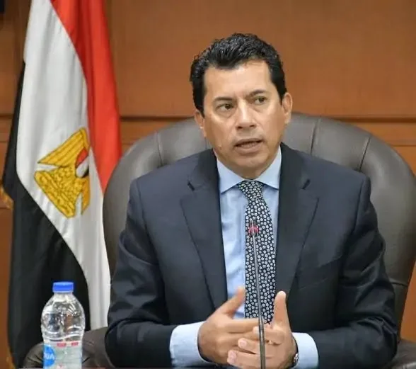 وزير الشباب والرياضة يقرر تشكيل لجنة للتحقيق في اتحاد الكاراتيه عقب وفاة يوسف أحمد وزير الشباب والرياضة يقرر تشكيل لجنة للتحقيق في اتحاد الكاراتيه عقب وفاة يوسف أحمد