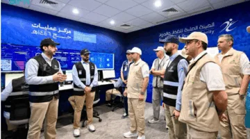 وزير الصحة يتفقد جاهزية “الغذاء والدواء” لموسم الحج من مركز العمليات في مكة