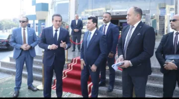 وزير الصحة يشارك في إطلاق حملة “بأيدينا نحمى الحياة” للتوعية بخطر الموت القلبي المفاجئ.