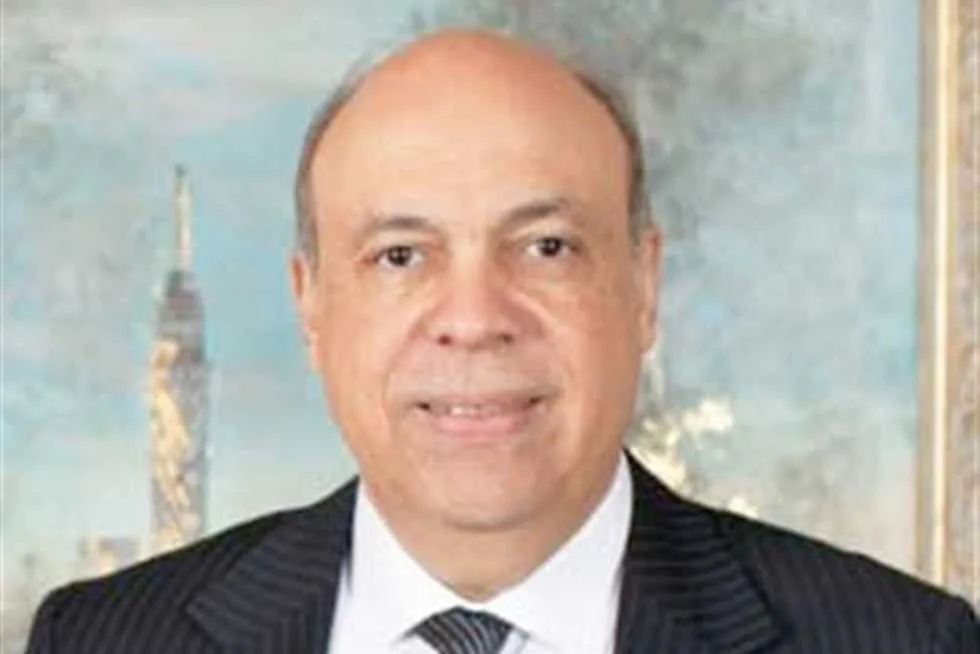وزير الطيران: تم إلغاء الرحلات إلى العراق والأردن ولبنان كإجراء احترازي