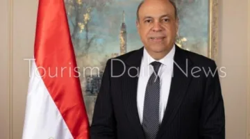 وزير الطيران يبارك للموظفين في القطاع بمناسبة عيد الأضحى المبارك